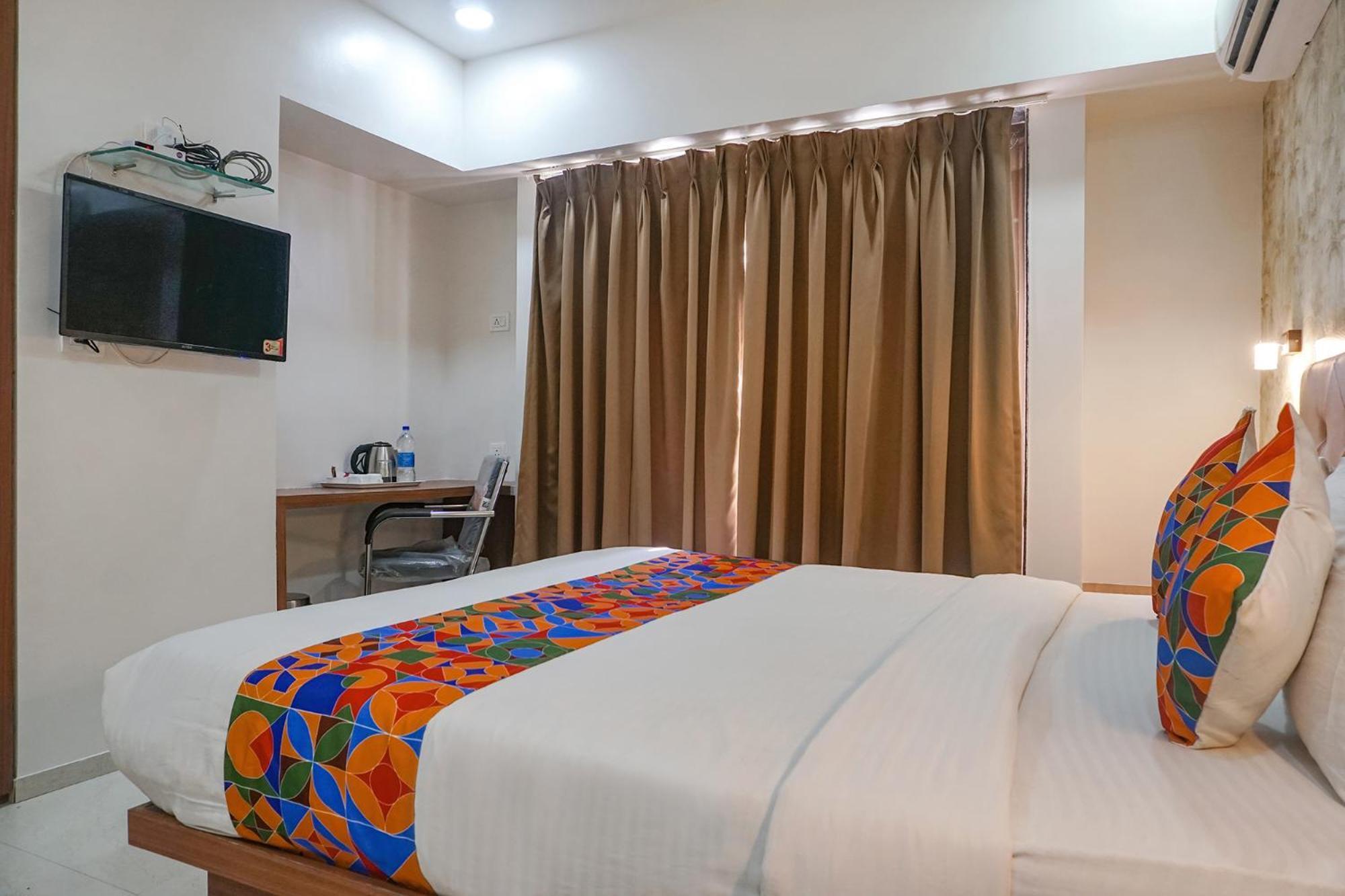 Fabhotel Emersion Residency - High Street Near Laxman Nagar, Baner Pune Eksteriør bilde