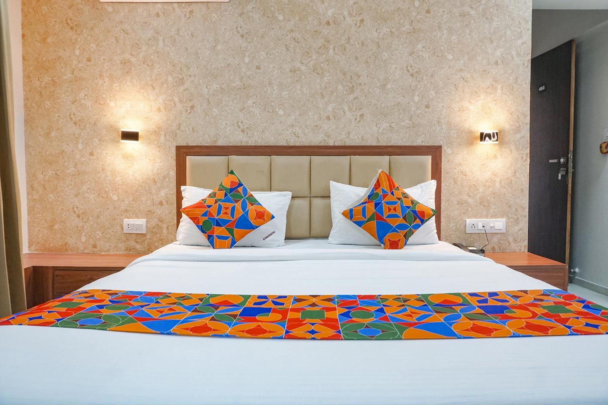 Fabhotel Emersion Residency - High Street Near Laxman Nagar, Baner Pune Eksteriør bilde